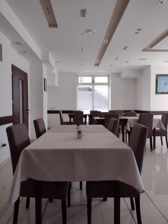 Zlatni San Hotell Banja Koviljača Exteriör bild