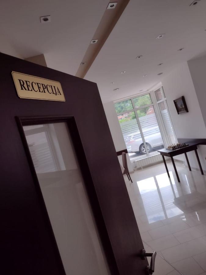Zlatni San Hotell Banja Koviljača Exteriör bild